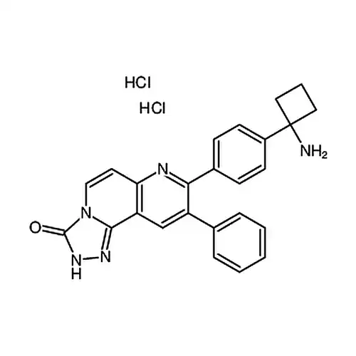 8-[4-(1-氨基环丁基)苯基]-9-苯基-1,2,4-三唑并[3,4-f][1,6]萘啶-3(2H)-酮二盐酸盐