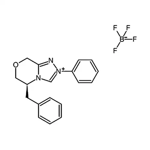 (S)-5-苄基-2-苯基-2,5,6,8-四氢-[1,2,4]三唑并[3,4-c][1,4]恶嗪-4-鎓四氟硼酸盐